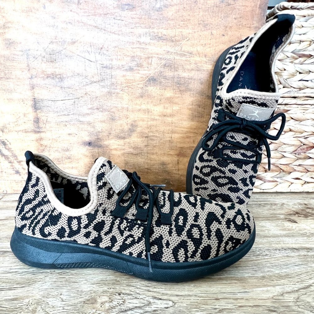 Danskin Sneakers, Ferocity Leopard Print, Size 8.5, Like New! - Picture 6 of 10